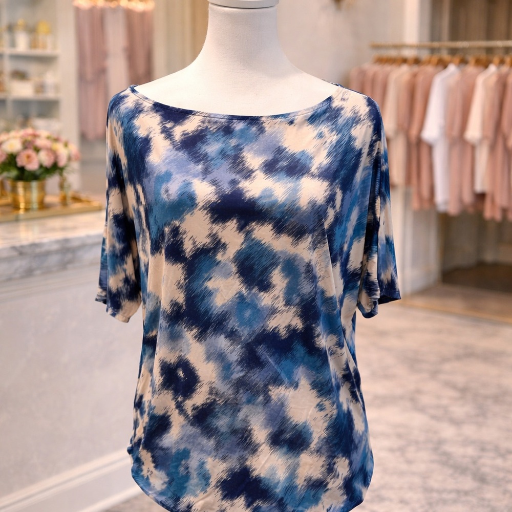 White Birch Blue and Cream Women's Top NWOT S XL